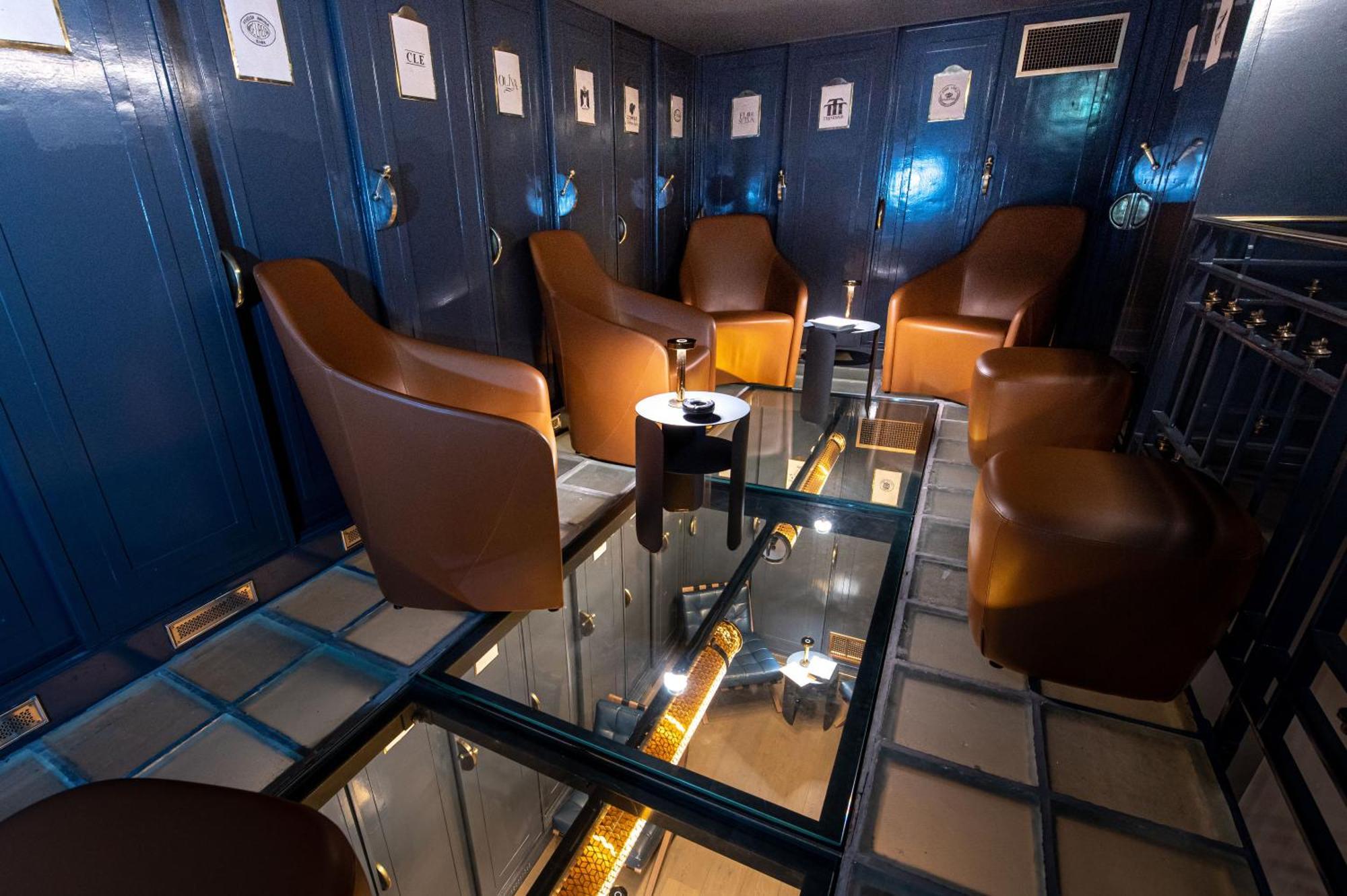 Best Western Premier Le Chapitre Hotel And Spa Ремирмон Экстерьер фото
